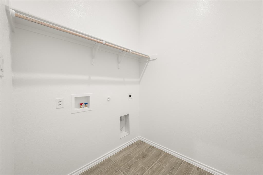 Summer Crest - Residential