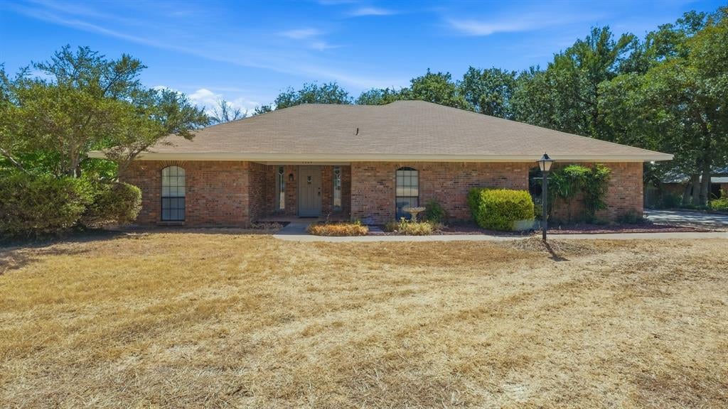 1209 Spanish Moss Drive