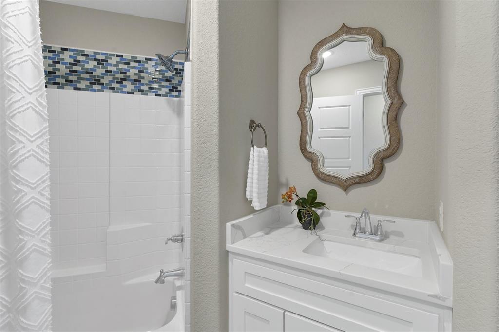 Lastar Estates - Residential