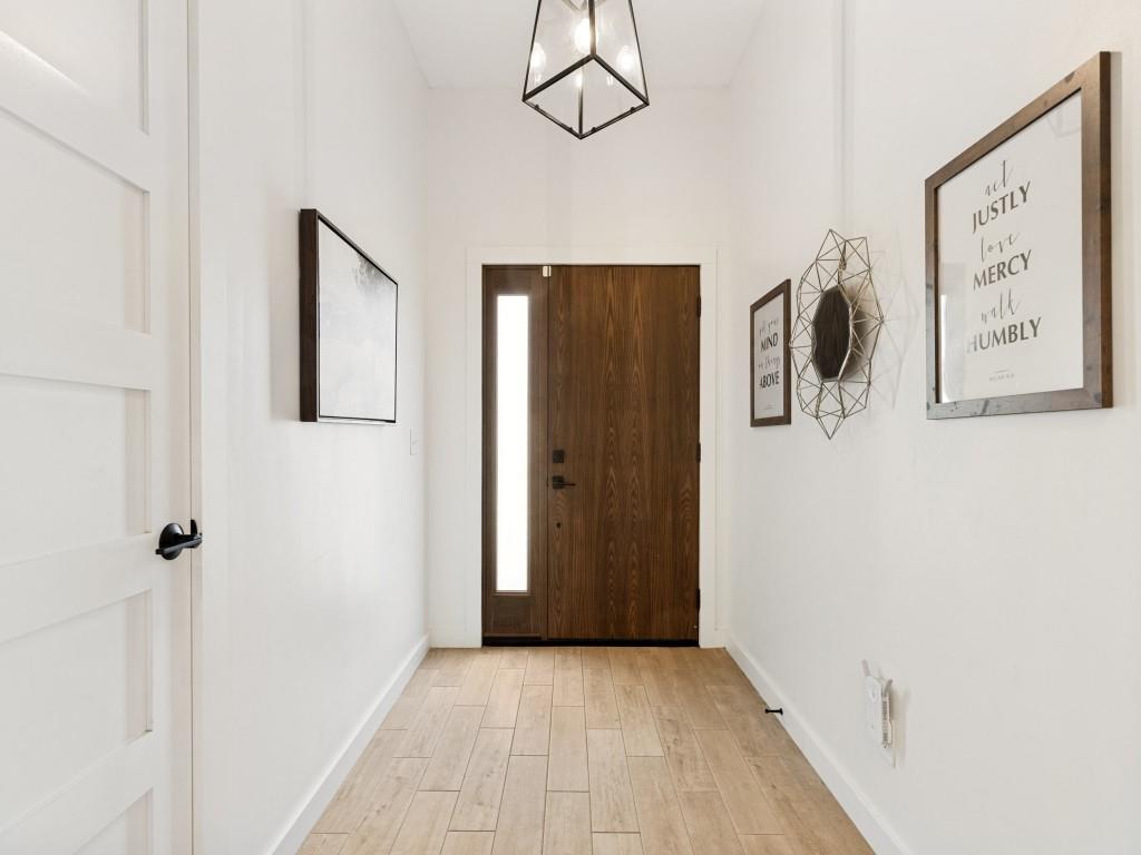 3620 Wandering Trail