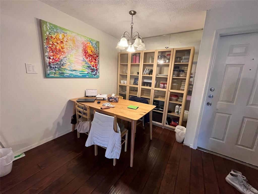 Cambridge Condos Ph 01 03 - Residential