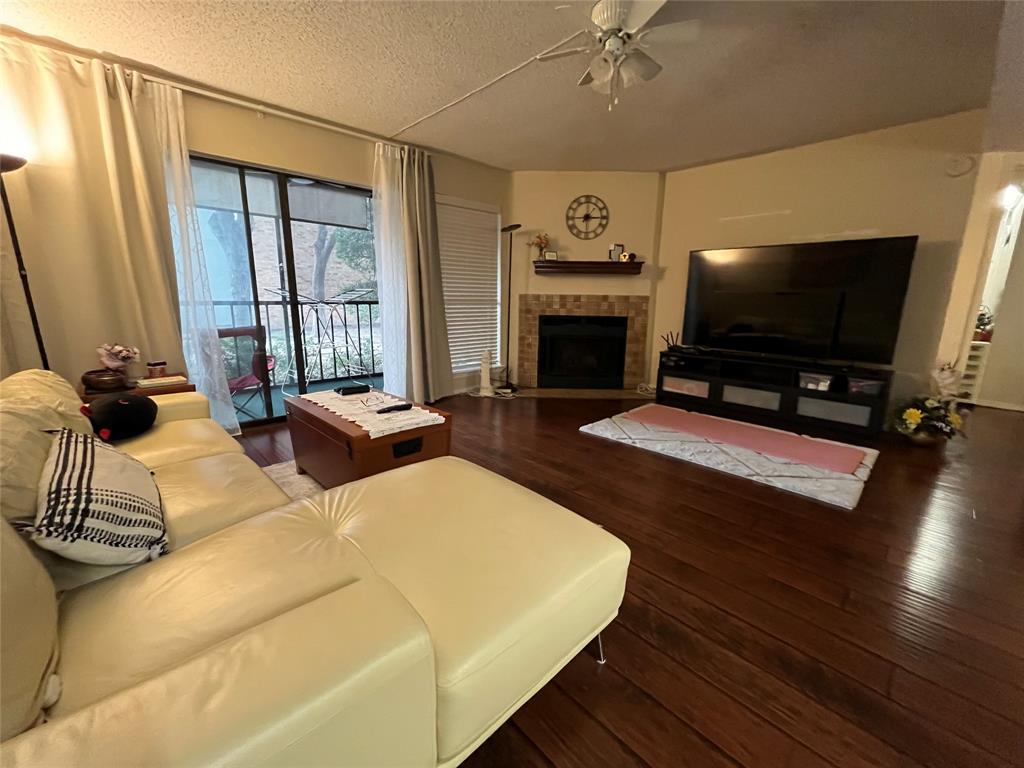 Cambridge Condos Ph 01 03 - Residential