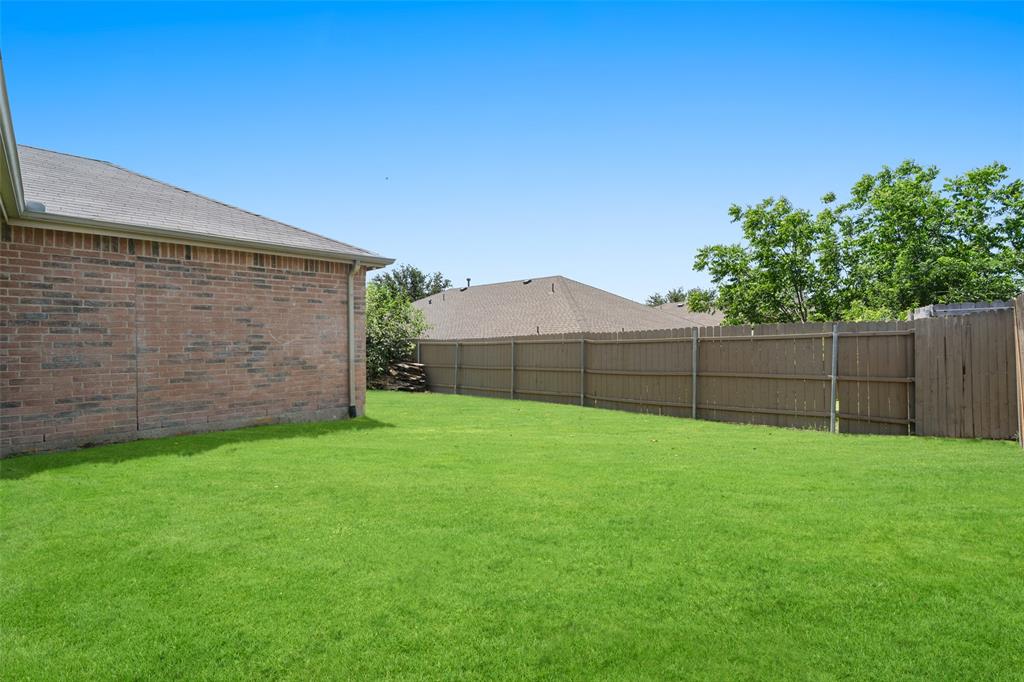 303 Highland Glen Drive