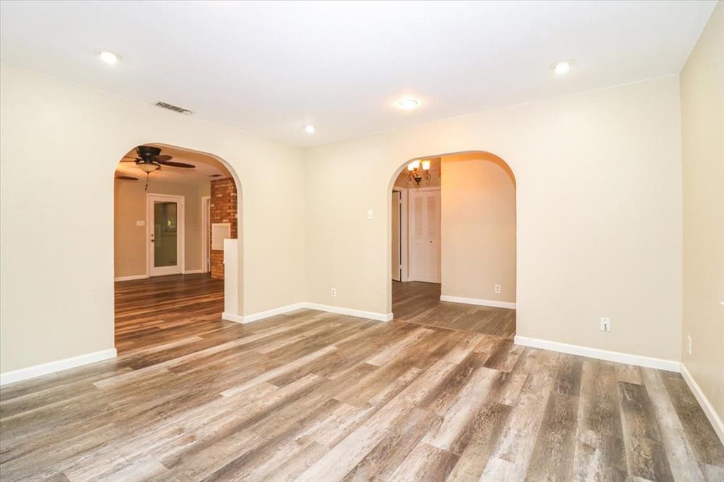 Oaks The Arlington - Residential