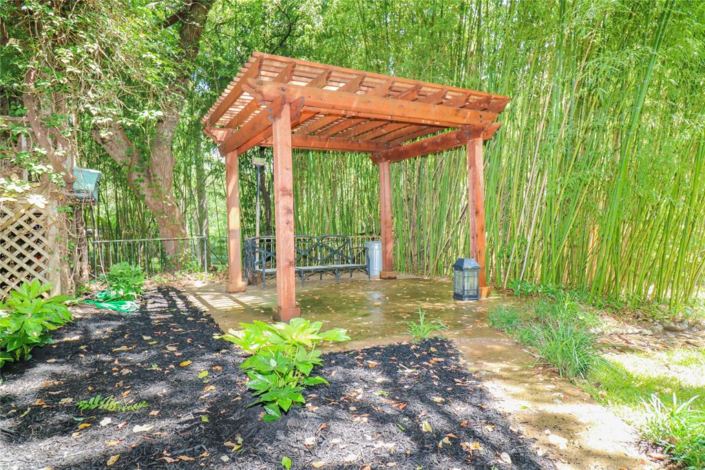 Oaks The Arlington - Residential