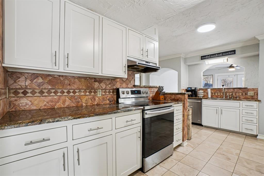 Winona Gardens 02 - Residential