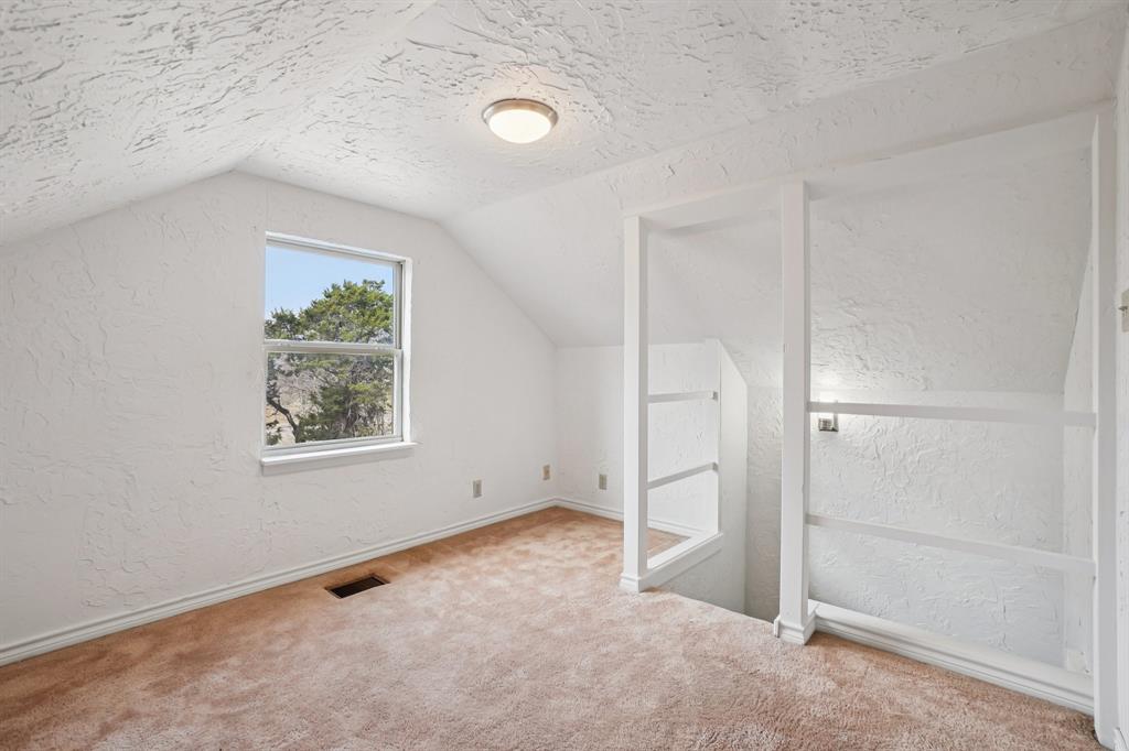 Winona Gardens 02 - Residential