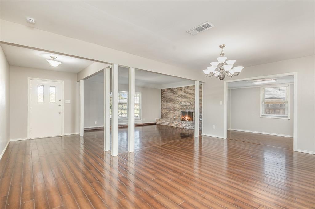 2008 Oakmeadow Street