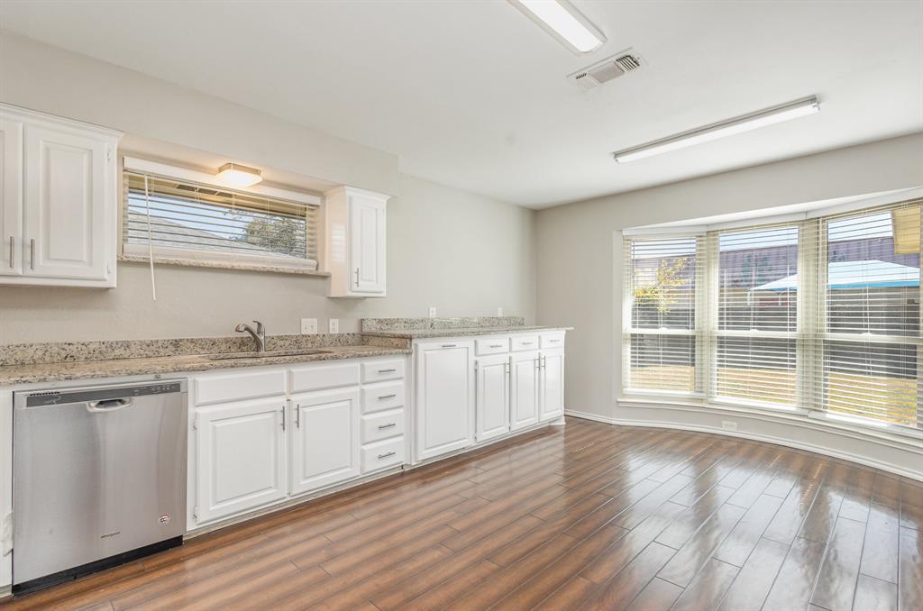 2008 Oakmeadow Street