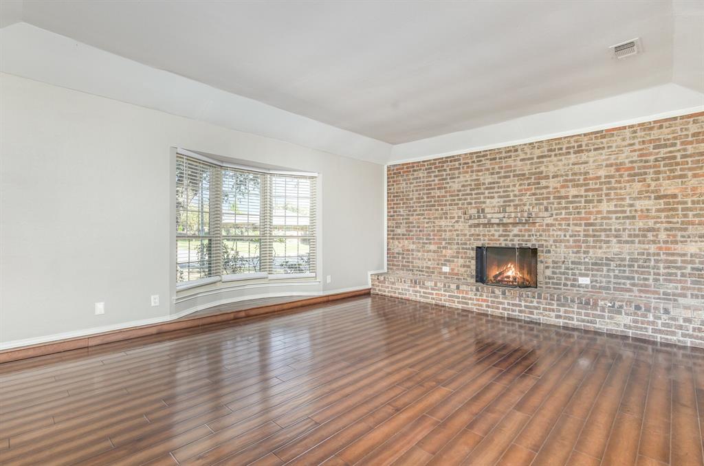 2008 Oakmeadow Street