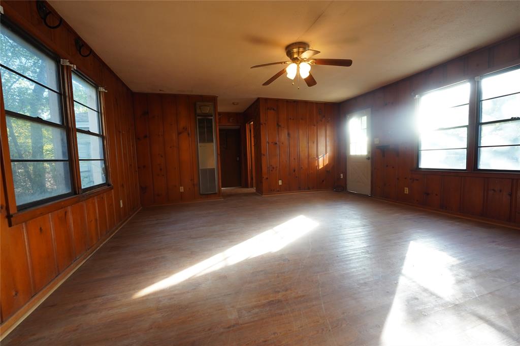 801 N Houston Street