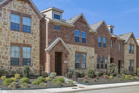 Photo of 2137 Crooked Bow Drive, Mesquite, TX 75149 (MLS # 21213361)