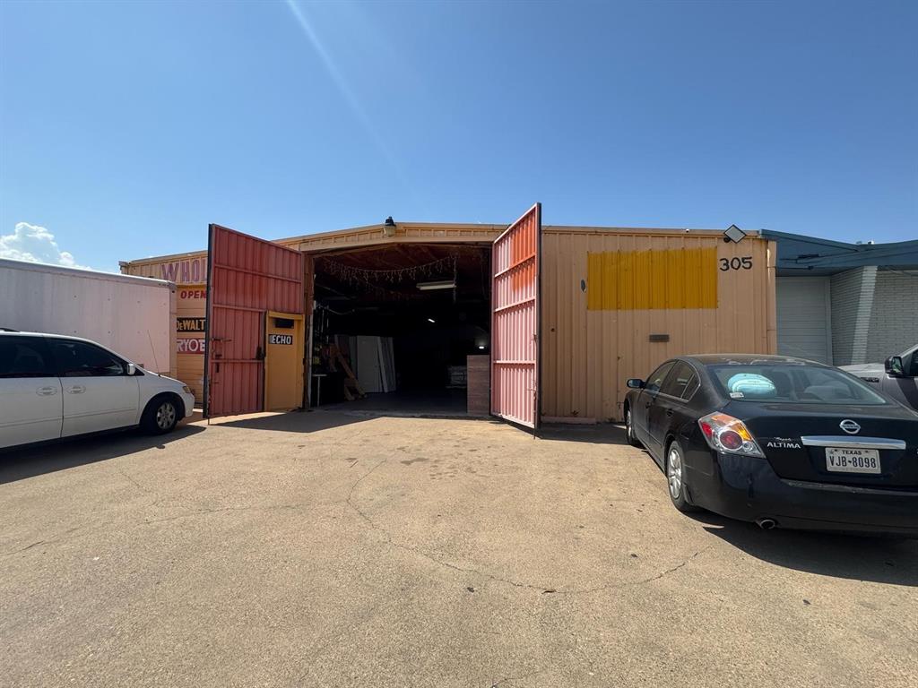 Penman - Commercial Sale