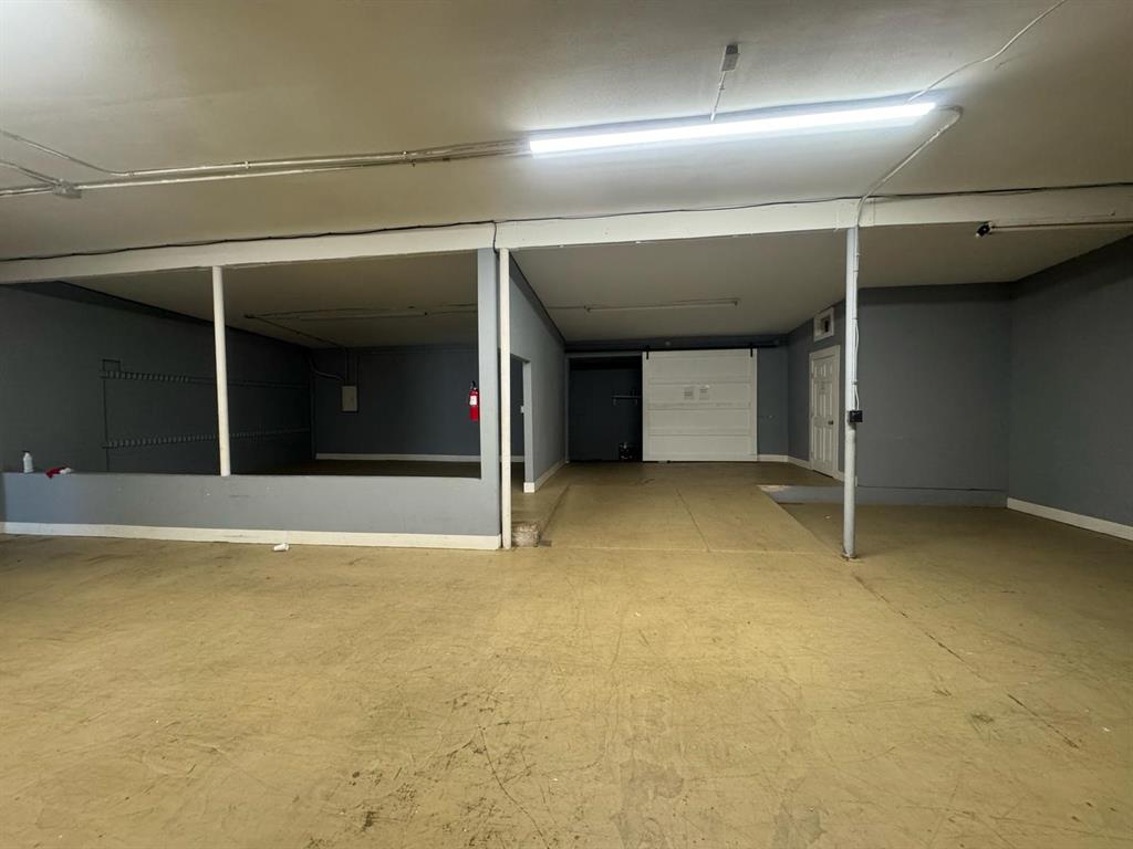 Penman - Commercial Sale