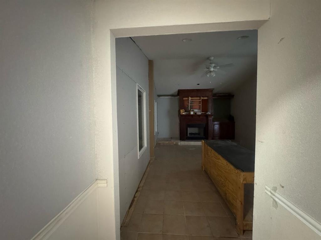 Penman - Commercial Sale