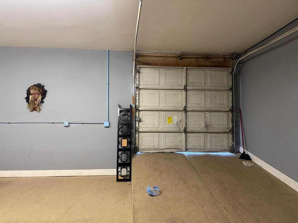 Penman - Commercial Sale