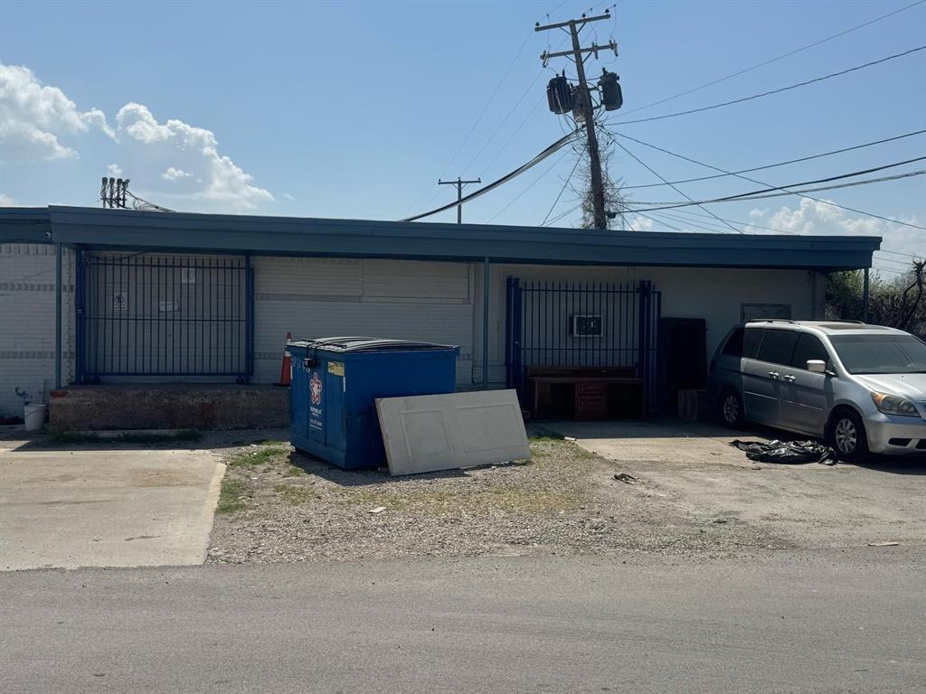 Penman - Commercial Sale