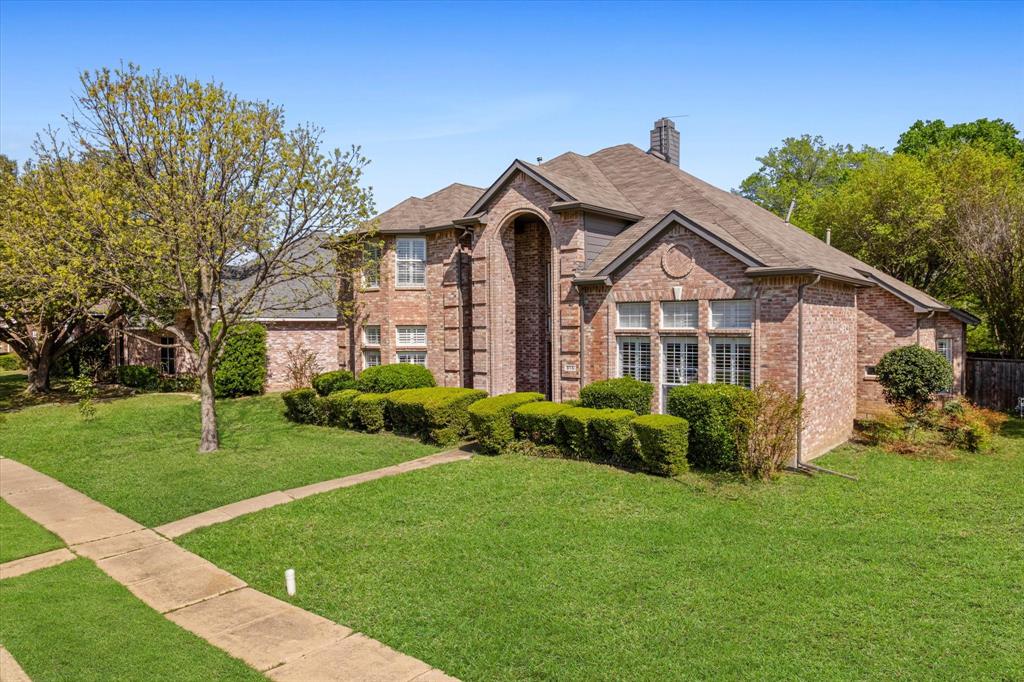 815 Ashwood Drive