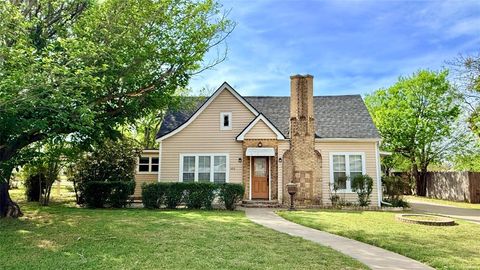 1122 4th Street Graham TX 76450