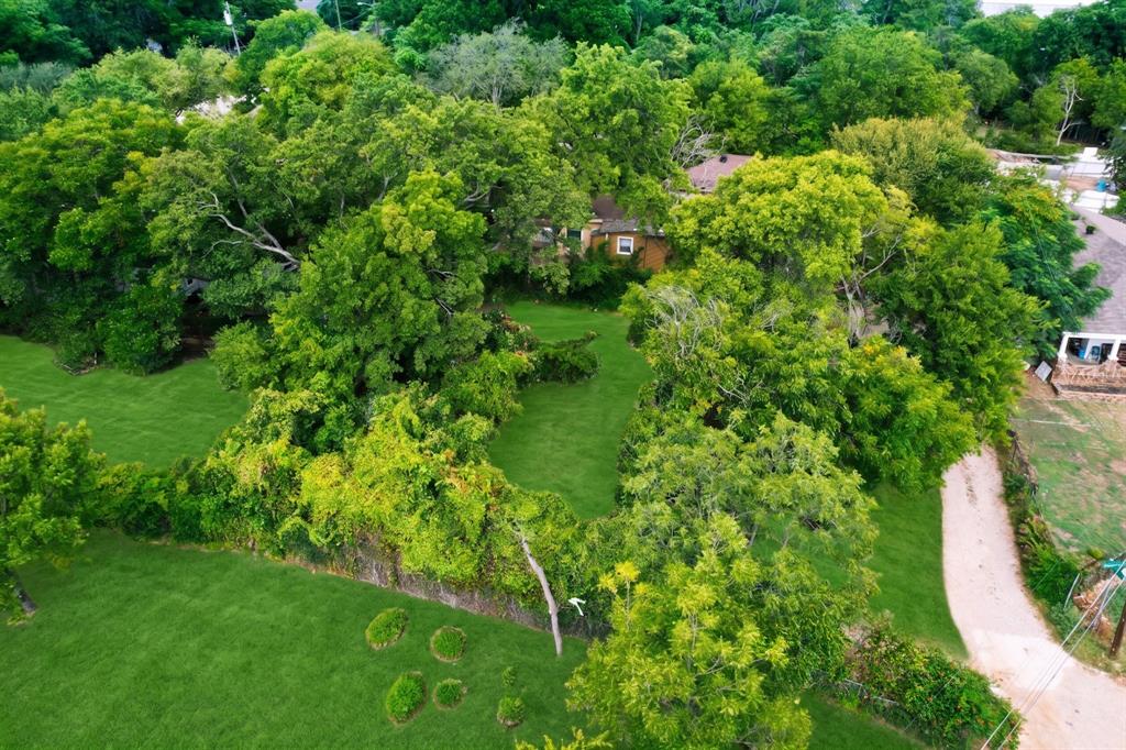 1136 Betterton Circle