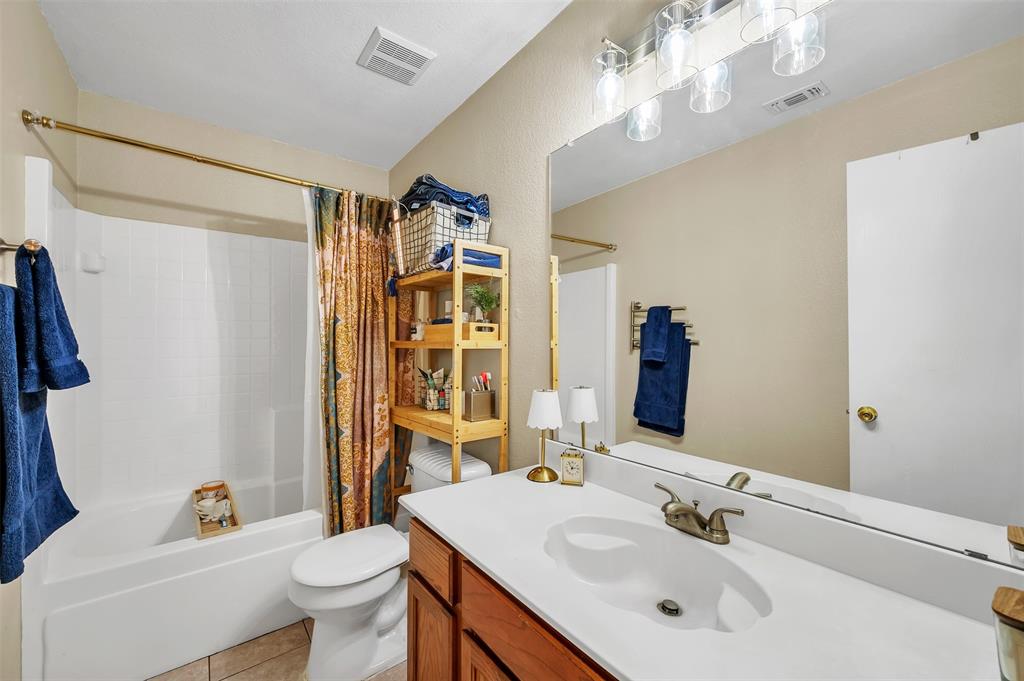 Keswick Gardens Ph 01 - Residential