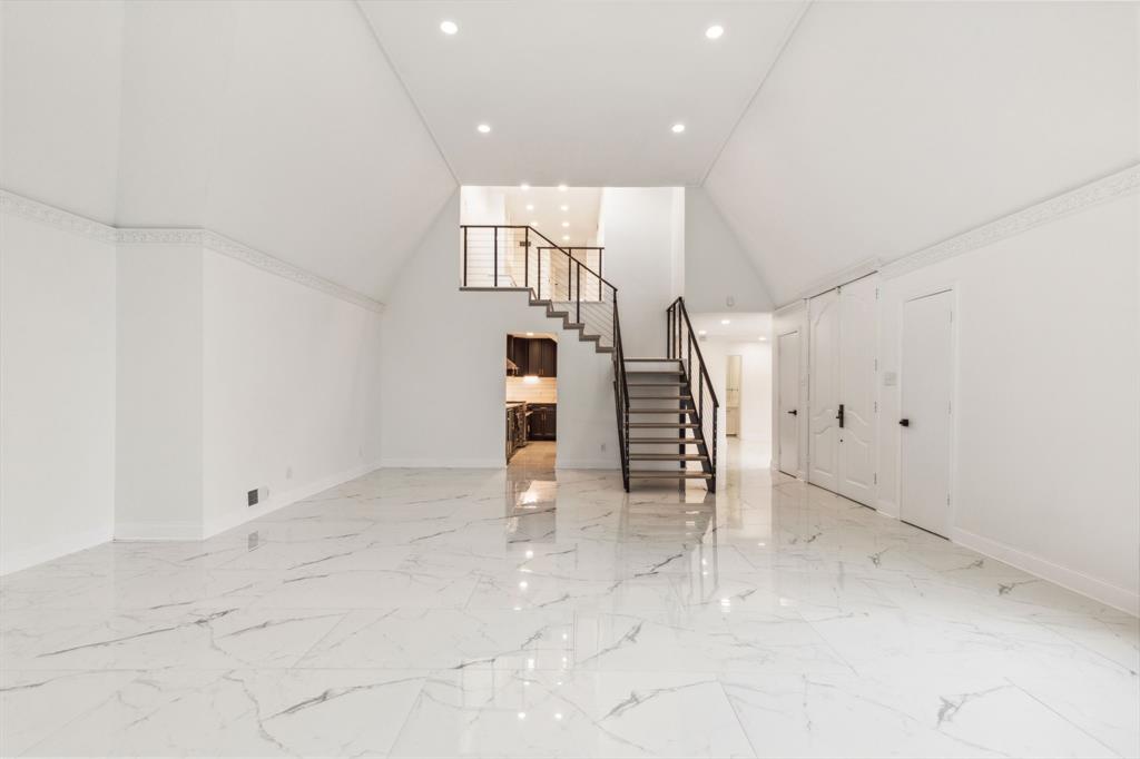 Crest Meadow Estates - Residential Lease