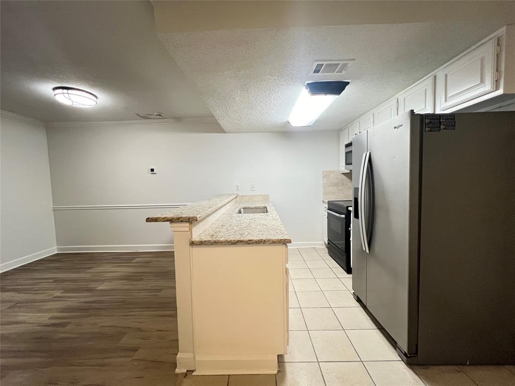 Keller Spgs Townhome 2800 - Residential Lease