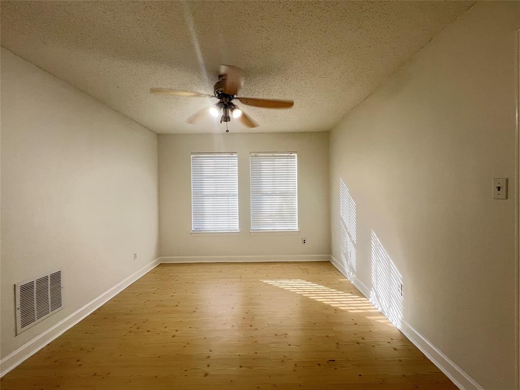 Keller Spgs Townhome 2800 - Residential Lease