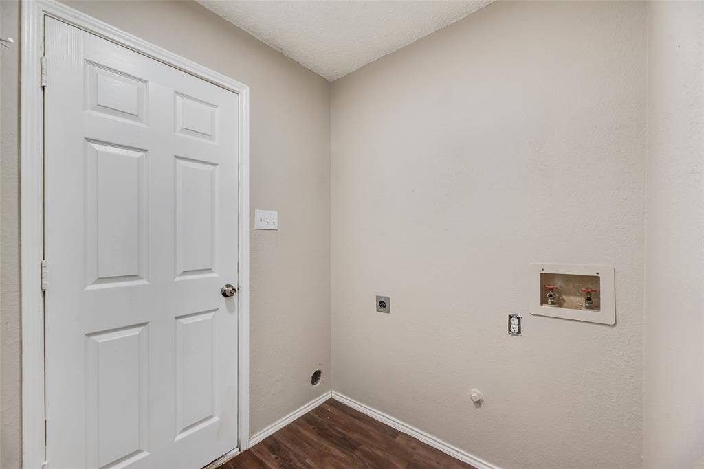 Southern Charm Add - Residential