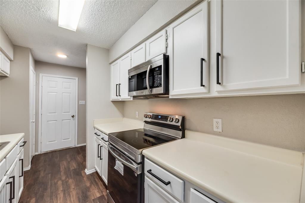 Southern Charm Add - Residential