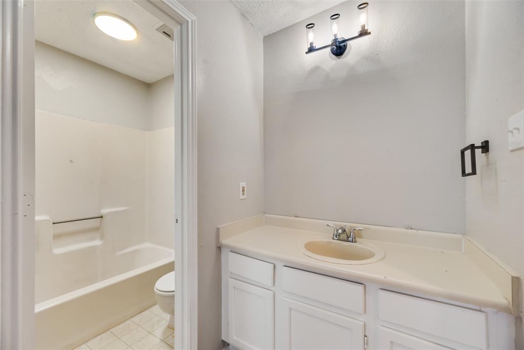 Southern Charm Add - Residential