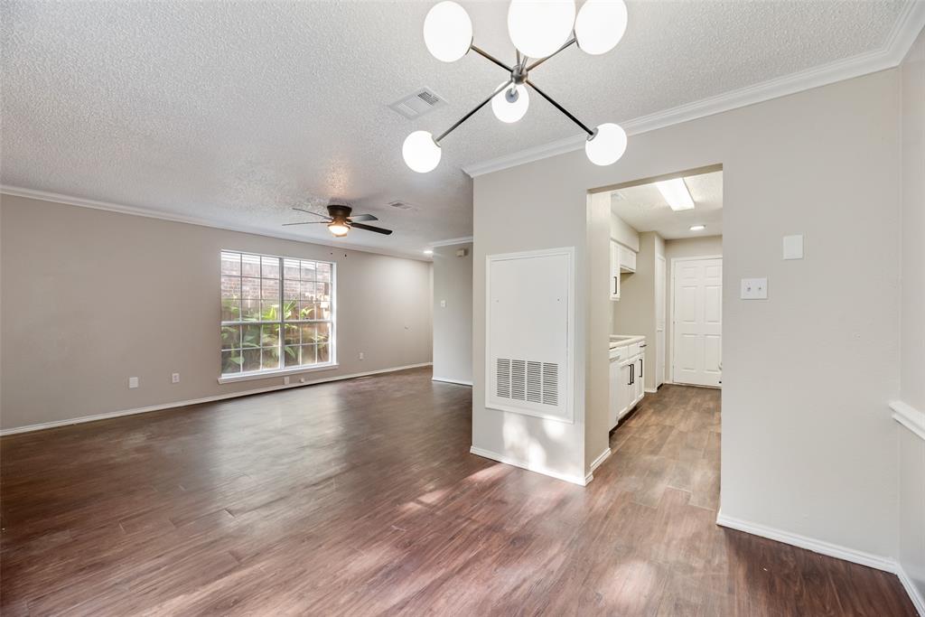 Southern Charm Add - Residential