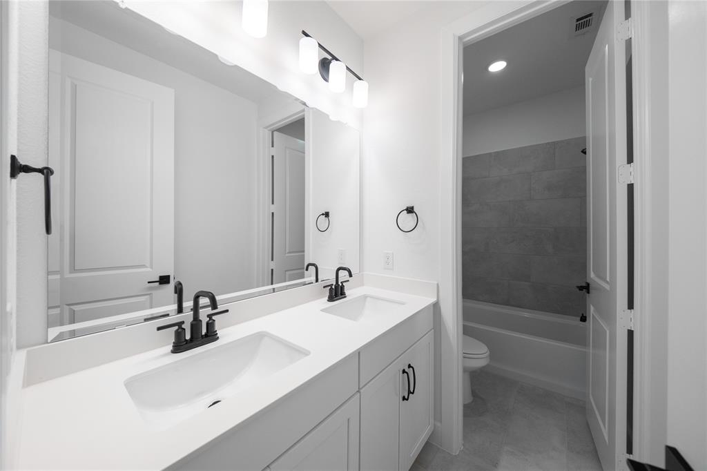 Heath Golf & Yacht Club - Residential