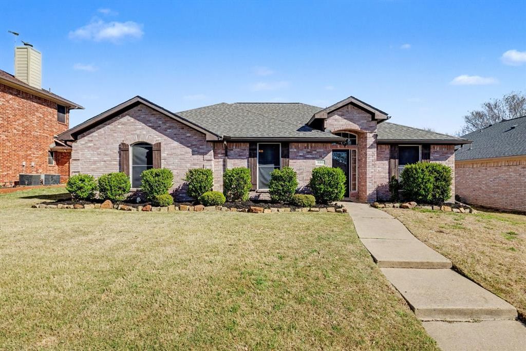 Photo of 614 Burchshire Lane, Wylie, TX 75098 (MLS # 21209829)