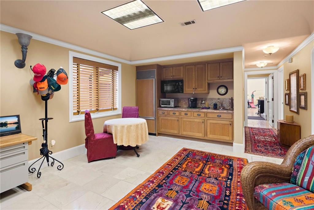 W H Weaver - Residential