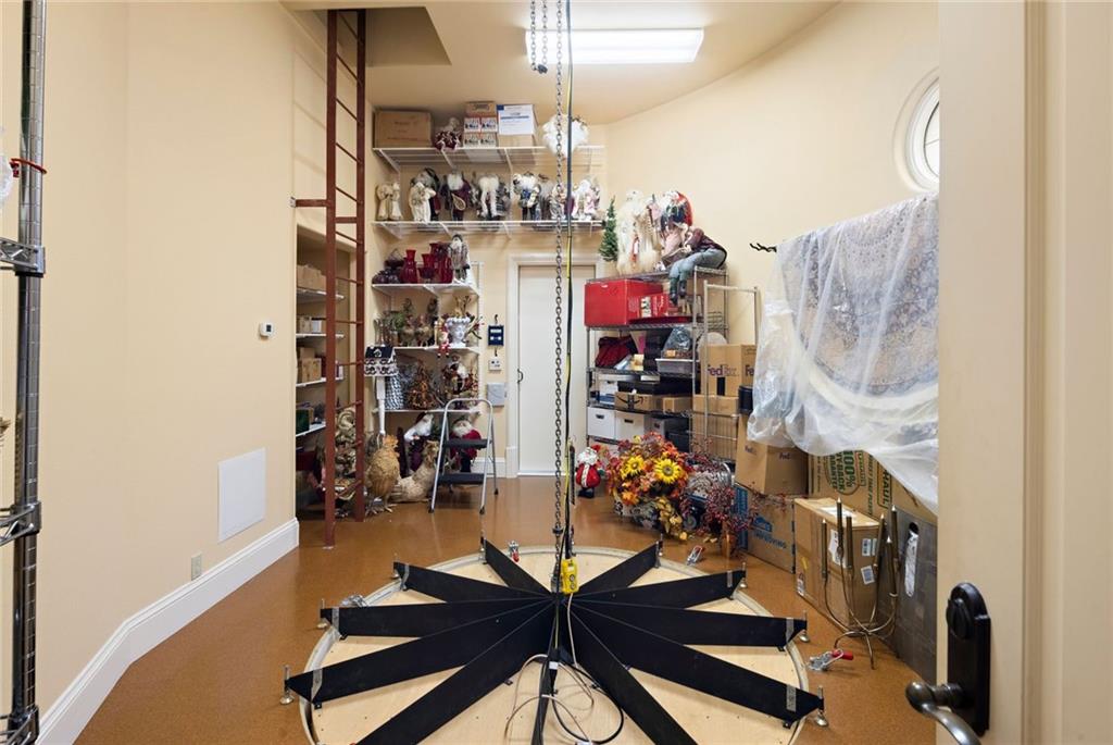 W H Weaver - Residential