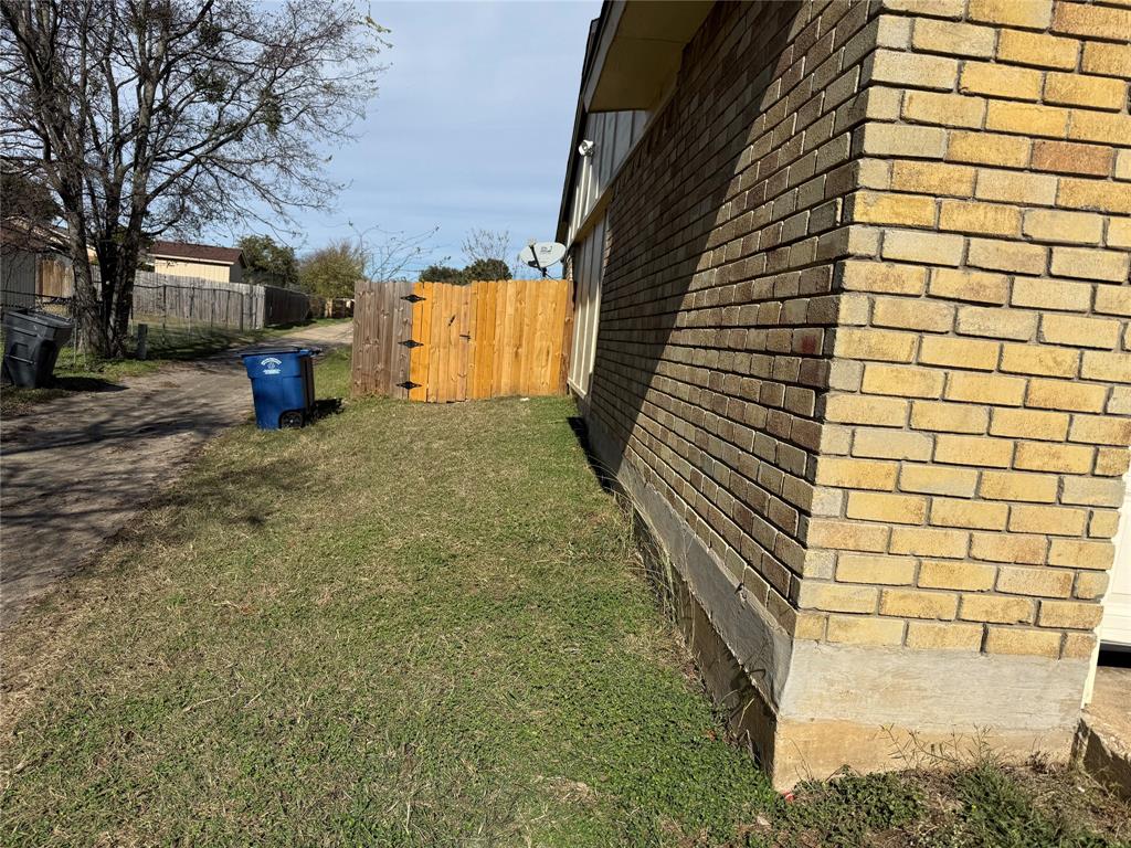 7167 Winterberry Drive