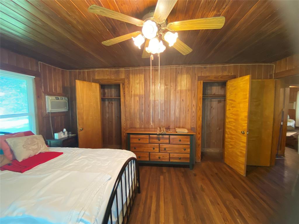 DIVISION M MEXIA - Residential