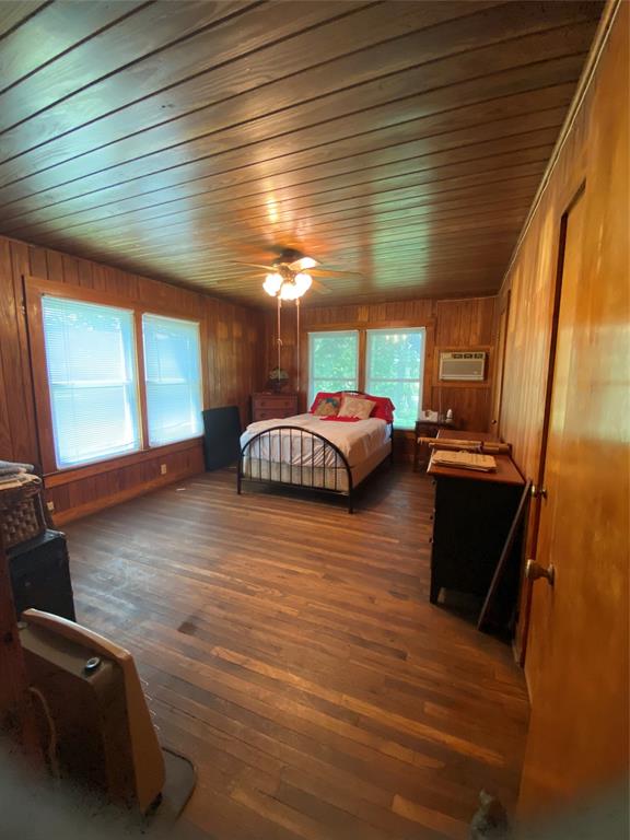 DIVISION M MEXIA - Residential