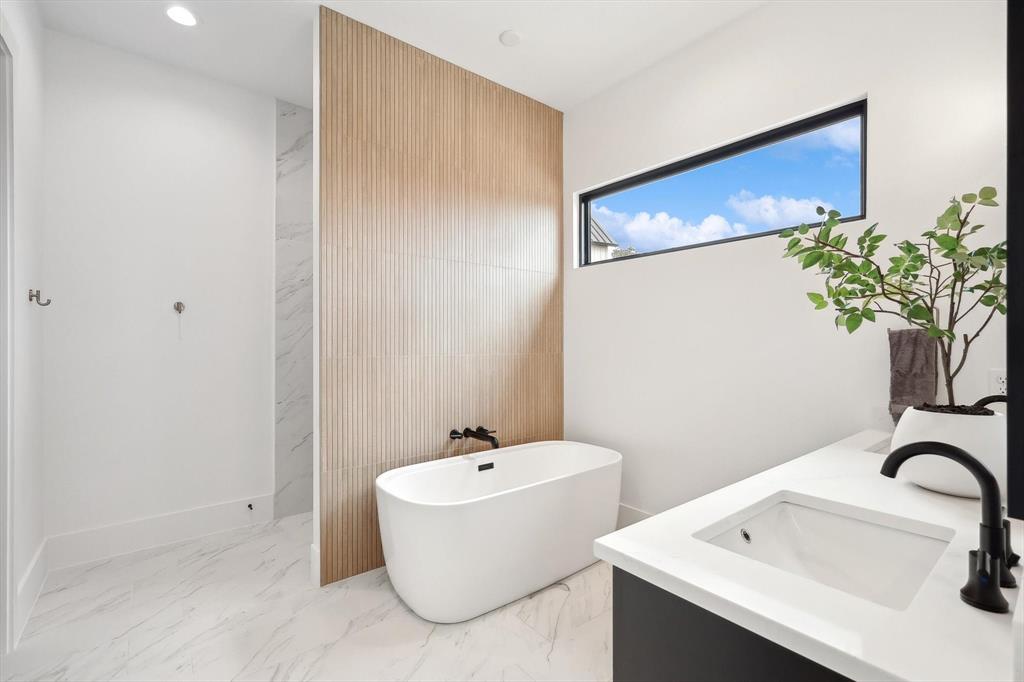 Sportsmans World - Residential