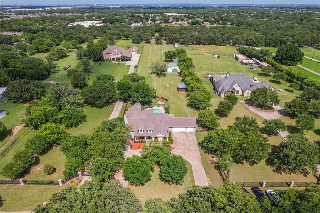 7611 Ledbetter Road