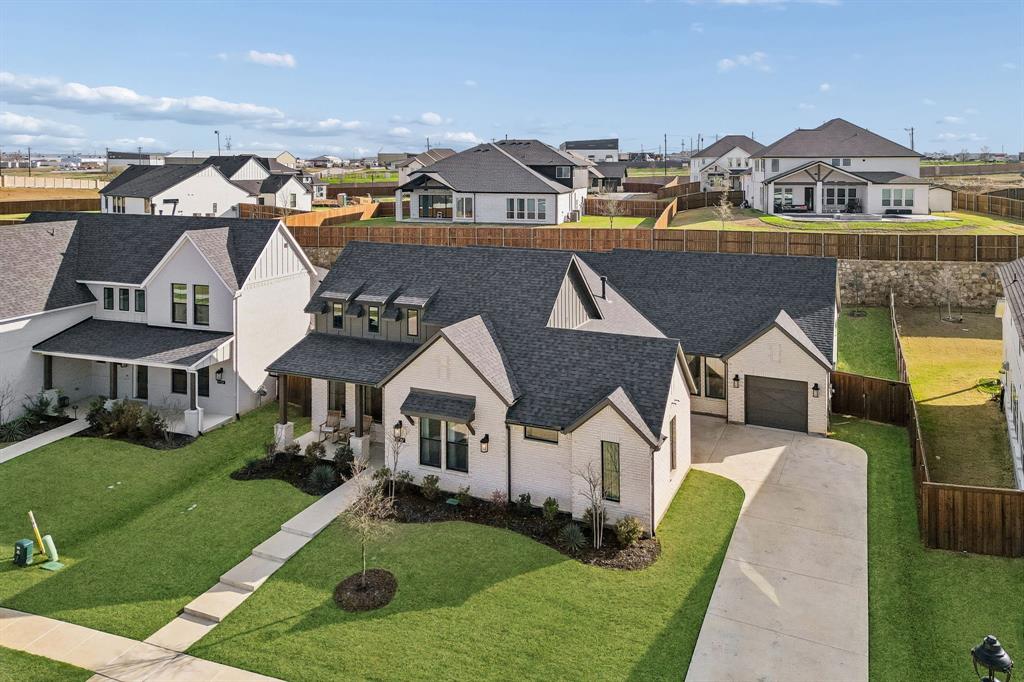 1718 Wintergreen Avenue