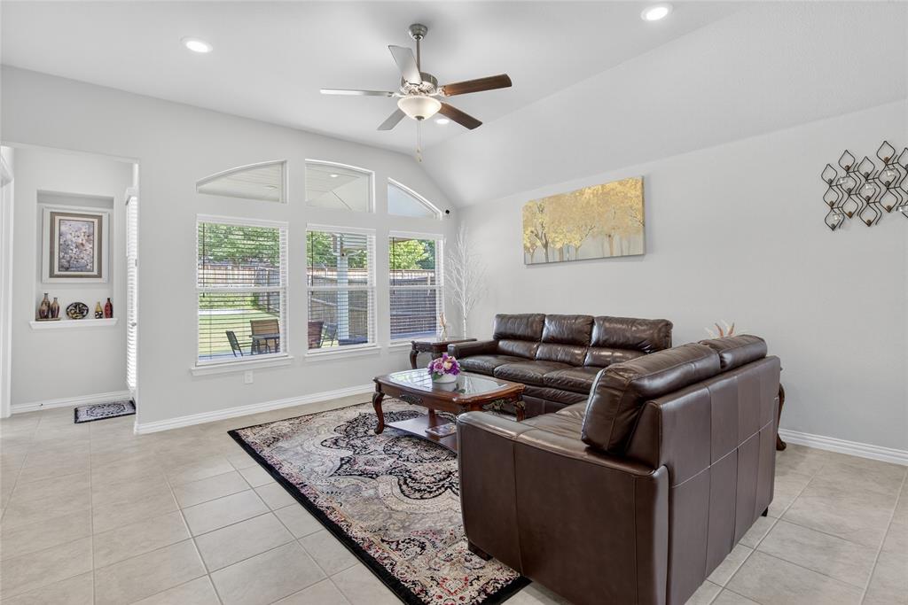 Fort Worth, Texas 76137, United States, 5 Bedrooms Bedrooms, ,3 BathroomsBathrooms,Residential,Active,162079