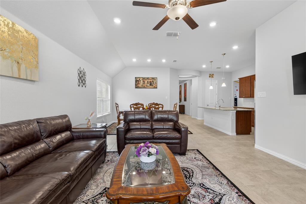 Fort Worth, Texas 76137, United States, 5 Bedrooms Bedrooms, ,3 BathroomsBathrooms,Residential,Active,162079