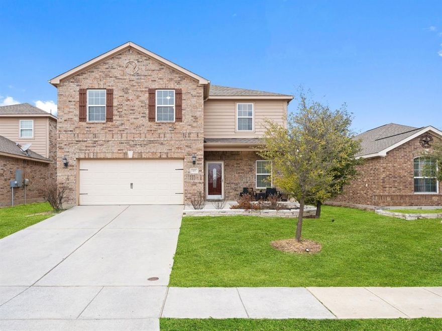 Welcome to 125 Curt St in Anna, Texas, a beautifully updated two story home offering comfort, style, and exceptional indoor and outdoor living. Located approximately 45 minutes from Downtown Dallas with easy access to major highway 75, this home delivers the perfect balance of peaceful suburban living and convenient commuting. Inside, you will find an open and inviting layout designed for both everyday living and entertaining. The kitchen is the true heart of the home, featuring stunning quartz waterfall countertops, custom cabinetry, stainless steel appliances, and an oversized island with seating. The space flows seamlessly into the dining and living areas, creating the ideal setting for family gatherings, holidays, and hosting friends. The spacious primary suite offers a spa inspired retreat complete with a dual head walk in shower and custom dual vanity, providing both luxury and functionality. Secondary bedrooms offer flexibility for guests, children, or a home office. Thoughtful upgrades throughout the home create a move in ready experience with modern finishes and timeless design. Step outside to your heated covered patio, perfect for year round entertaining. Whether you are hosting game days, weekend barbecues, or simply enjoying a quiet evening, this backyard offers generous space and an extended patio area ready for gatherings and relaxation. The home also features a covered front porch, great curb appeal, and a two car garage. Residents enjoy access to a community pool located nearby, adding even more value and lifestyle appeal. Come experience everything this exceptional home has to offer.