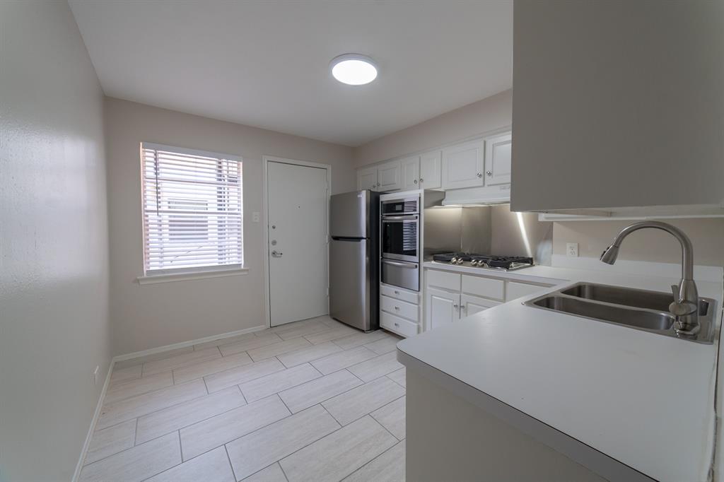 3434 McFarlin Boulevard D