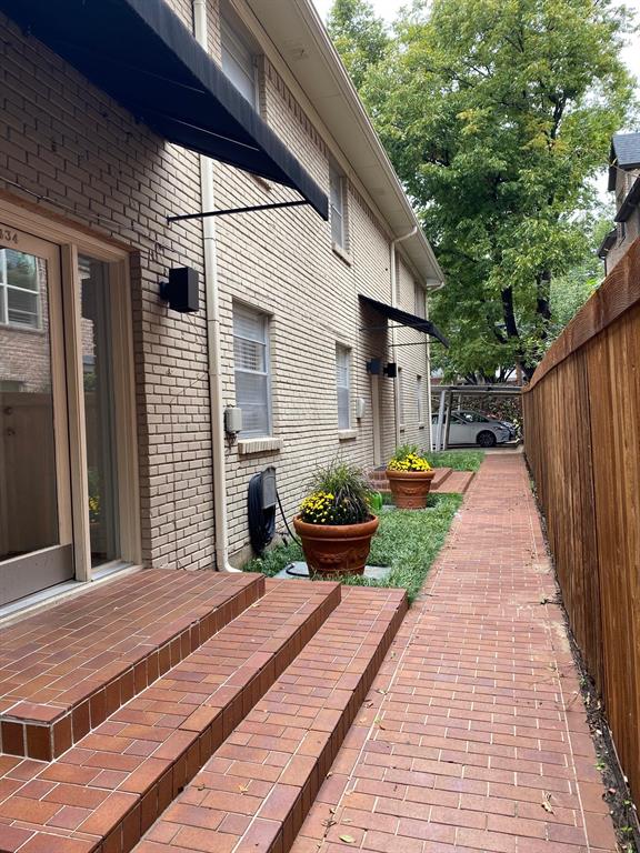 3434 McFarlin Boulevard D