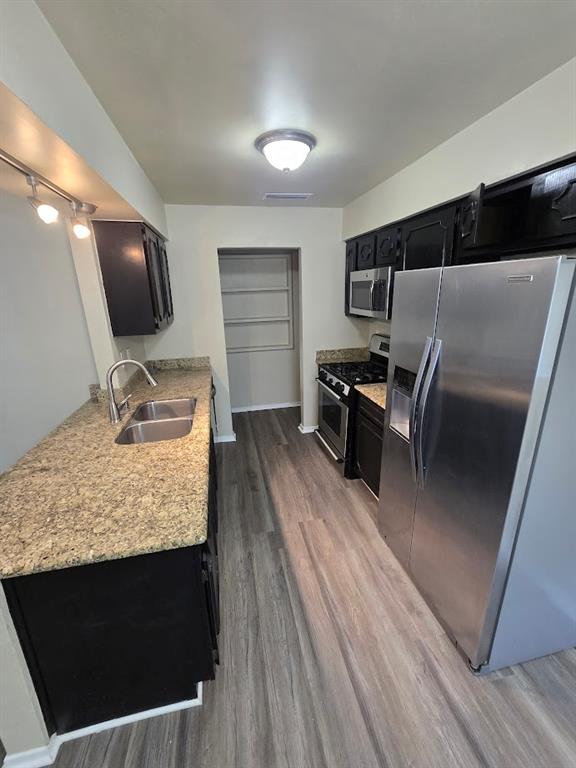 High Meadow - Residential Lease