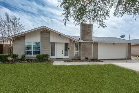 8212 Greenhollow Lane Dallas TX 75240