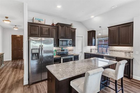 Tiny photo for 402 Shirley Drive, Alvarado, TX 76009 (MLS # 21007399)